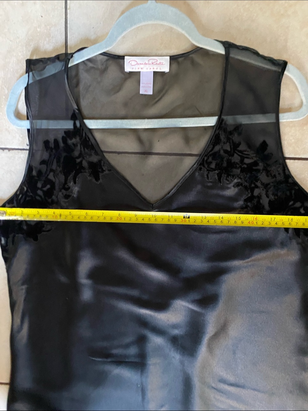 Oscar de la Renta Black Satin with Floral Lace Yoke - Picture 6 of 13